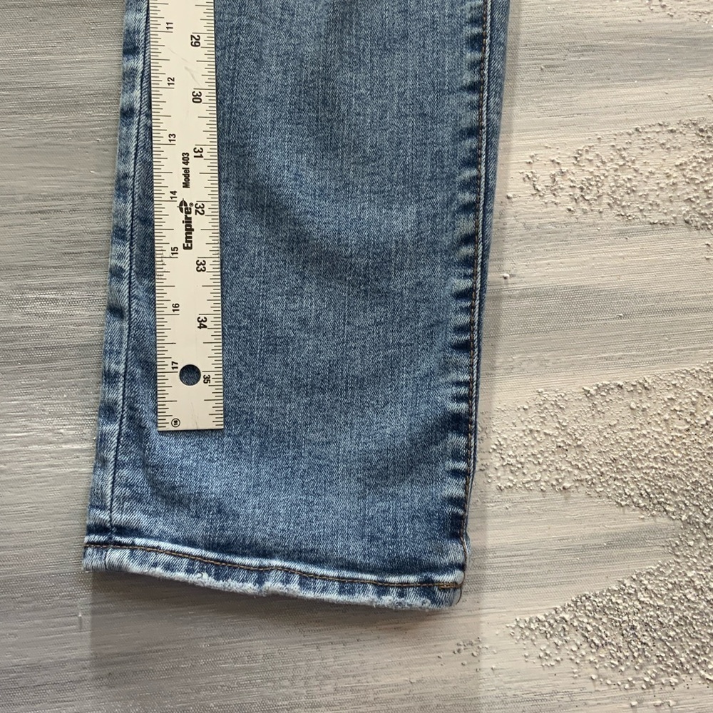 Kut from the Kloth Denim Straight Leg Jeans - Picture 4 of 10